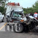 Impactante accidente de tránsito entre camión y camioneta en León Aparatoso accidente de tránsito en León