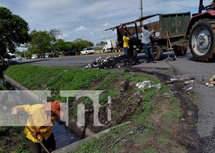 Limpieza profunda en barrios por parte de la Alcaldía de Tipitapa