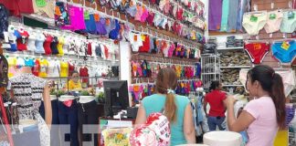 Comercio en Día de las Madres en mercados de Nicaragua