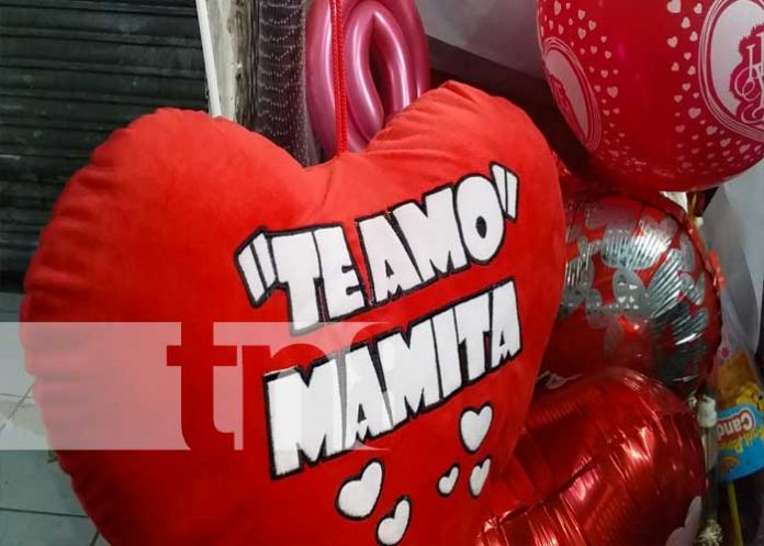 madre1 Tome nota sobre qué se le puede dar a la madre nicaragüense en su día