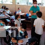 Segunda distribución de la merienda escolar en el Dlll de Managua Distribución de la merienda escolar en Managua