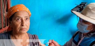 Jornada de vacunación en barrio de Managua