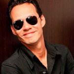 Marc Anthony aparece tras accidente que lo obligó a cancelar su show Marc Anthony aparece tras accidente que lo obligó a cancelar su show