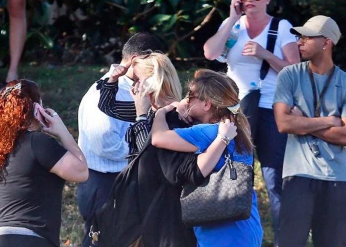 Tirador que ingresó a la escuela de Texas