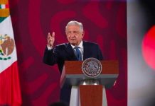 México anuncia contratación de 500 médicos cubanos Acuerdos entre México y Cuba para una mejor salud