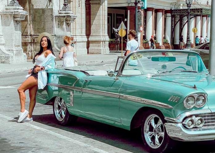 milagro-en-cuba-2 Milagro Calero, presentadora de Mañaneros TN8, en Cuba