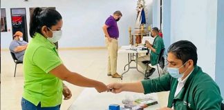 Pago de salario a trabajadores de educación en Nicaragua