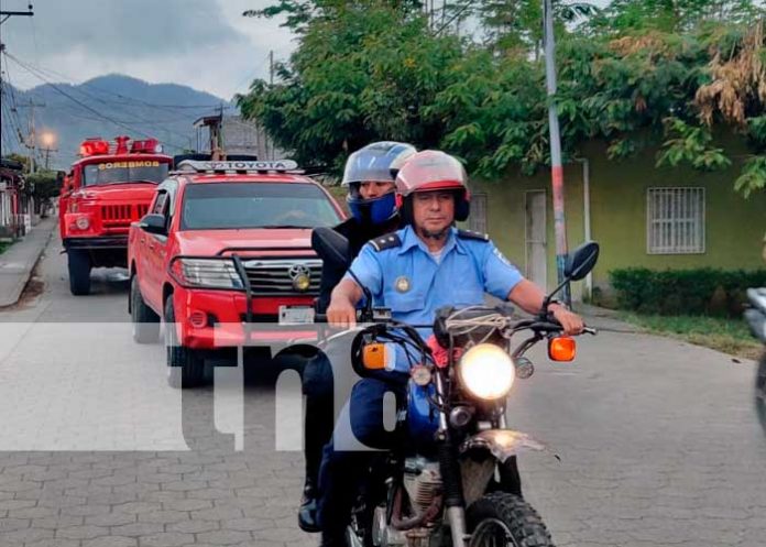 Diana policial en Matiguás por aniversario del General Sandino