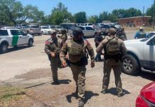 Tiroteo en Texas deja 14 niños y un maestro muertos en una escuela Tiroteo en una escuela primaria en Texas