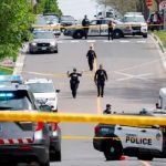 Acribillan a hombre armado con un rifle cerca de una escuela en Canadá