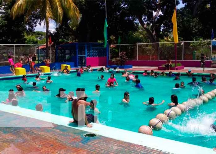 Las piscinas como opción ante ola de calor que se vive en Nicaragua
