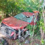 Camioneta quedes hecha chatarra tras accidente en Tipitapa