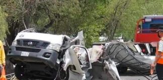 13 muertos y 8 heridos tras chocar un minibús en México