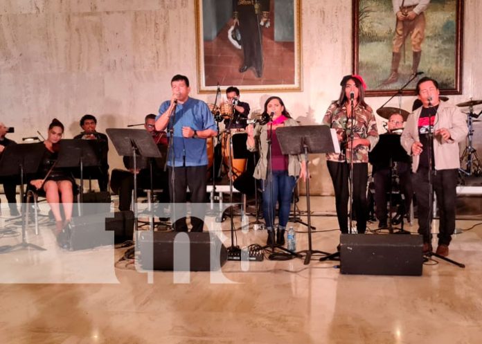 Cantata en conmemoración del natalicio del comandante Carlos Fonseca Amador