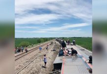 3 muertos y al menos 50 heridos tras descarrilamiento de tren en Missouri 3 muertos y al menos 50 heridos tras descarrilamiento de tren en Missouri.