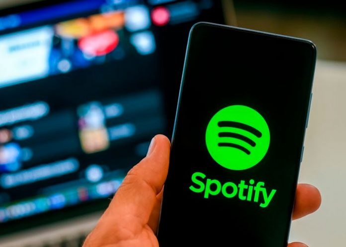 El modo karaoke llegó a Spotify en su última actualización