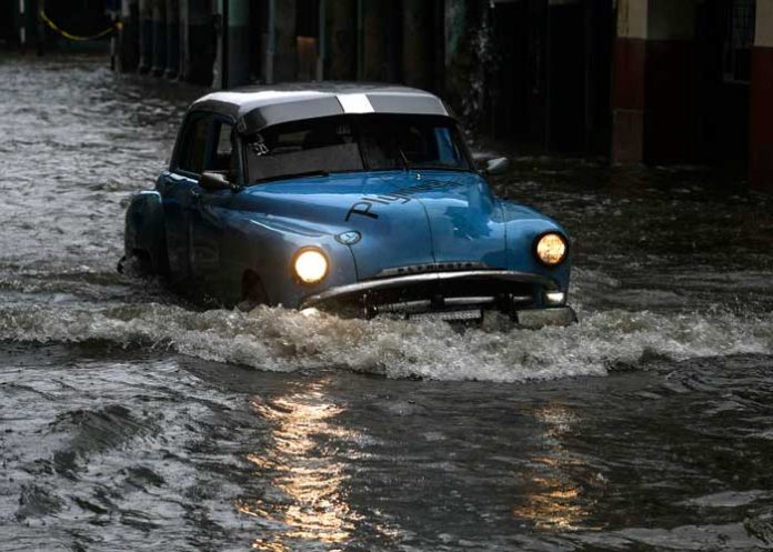 Fuertes lluvias dejan dos muertos en Cuba