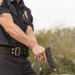 En EEUU: Policía balea a niño afroamericano por la espalda En EEUU: Policía balea a niño afroamericano por la espald