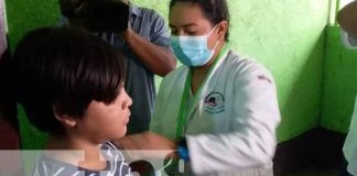Familias de Waspan Sur en Managua beneficiados con dosis contra Covid 19