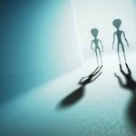 Astrofísico señala que los 'aliens habitan en estrellas enanas'