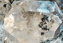 Extraterrestres: Científicos creen que «se alimentan de hielo espacial» Científicos aseguran que extraterrestres "se alimentan de hielo espacial"