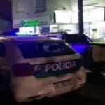 ¡Que descaro! Oficial roba a sujeto que estaba dormido en su auto ¡Que descaro! Oficial roba a sujeto que estaba dormido en su auto