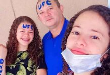 Nunca es tarde: Papá decide estudiar a sus 50 años con su hija Nunca es tarde: Papá decide estudiar a sus 50 años con su hija