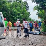 Ciclista pierde la vida tras estrellarse contra árbol en Catarina Ciclista pierde la vida tras estrellarse contra árbol en Catarina