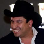 "El rey está de regreso" Oficialmente Julión Álvarez de nuevo en Spotify