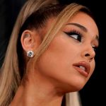 ¡El día de su cumpleaños! «Fan» entra con cuchillo a casa de Ariana Grande "Fan" entra con cuchillo a casa de Ariana Grande