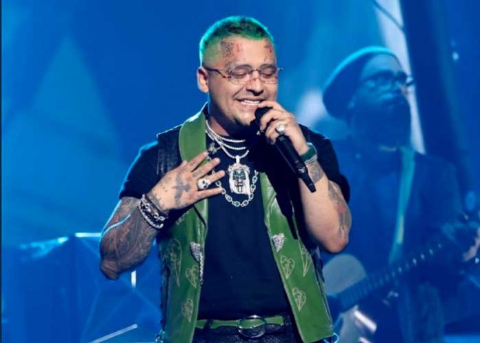 Nodal confiesa que intentó suicidarse para terminar con su tristeza