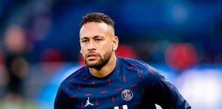 El avión de Neymar aterriza de emergencia en Brasil