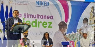 Estudiantes de Managua participan en Mega Simultánea de Ajedrez