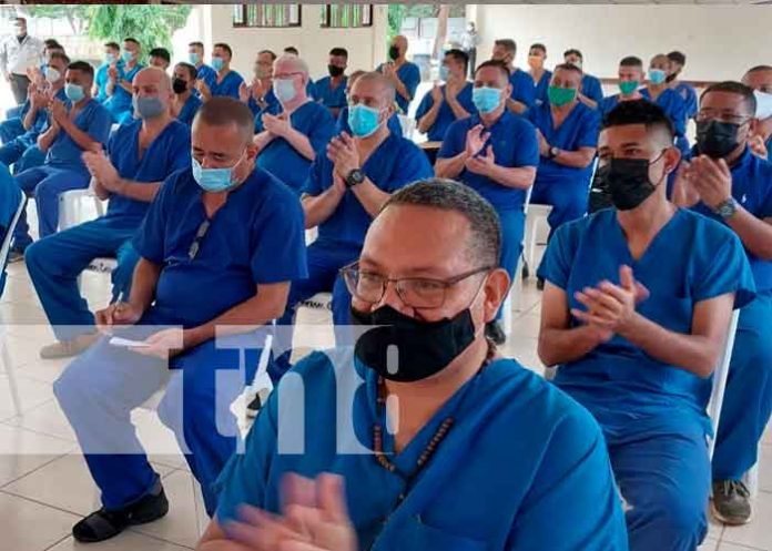 Foto: Privados y privadas de libertad de Tipitapa celebran el día del maestro / TN8