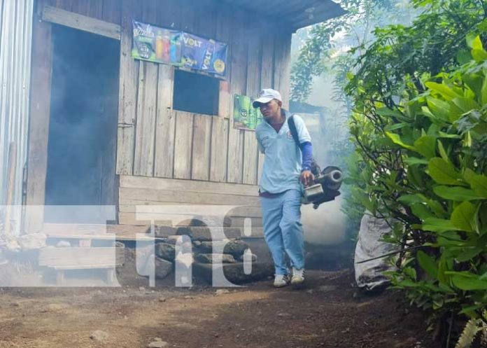 MATIGUAS-1 Realizan intensa jornada de fumigación en Matiguás