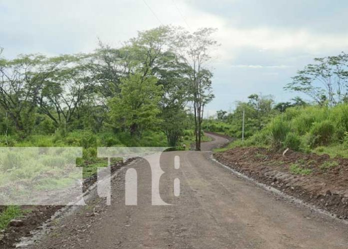 Entregan carretera en Valle Arlen Siu, de Siuna, Triángulo Minero.