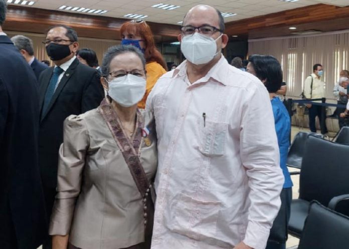 ambas Embajador de Nicaragua en Ceremonia de Entrega de la Medalla de la Amistad