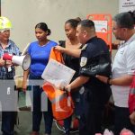 Entrega de insumos por parte de Cruz Roja para Bilwi