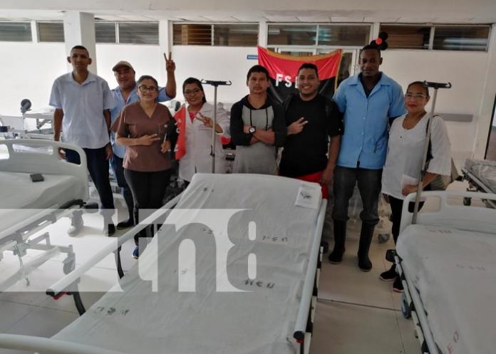 Camas con colchones para pacientes en BluefieldsCamas con colchones para pacientes en Bluefields