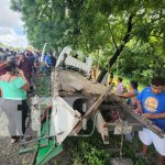 Al menos 15 pasajeros lesionados por accidente con bus en Chinandega Accidente aparatoso en Chinandega