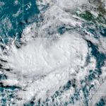 Se forma ciclón ‘Blas’, podría intensificarse a huracán categoría 1 en México