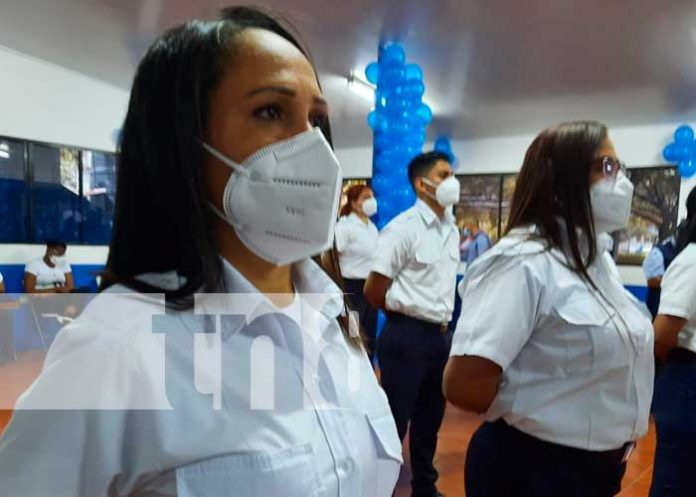 Se gradúan 16 oficiales de migración de distintos puestos fronterizos del país