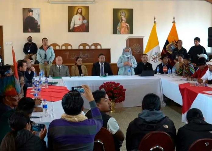 Ecuador volverá al diálogo con indígenas tras días de movilizaciones