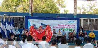 Reconocimiento a maestros de educación física en Nicaragua