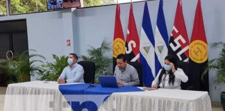 Conferencia de prensa con autoridades educativas en Nicaragua