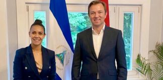 Compañera Zoila Müller, Embajadora de Nicaragua en Bélgica y Señor Stijn Proost, Director Ejecutivo de Proost Venture.