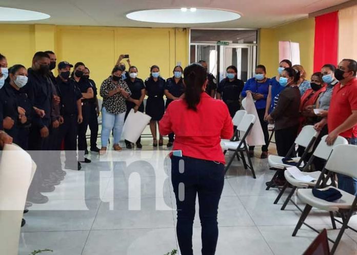 Capacitan a funcionarios del MIGOB sobre la equidad de género