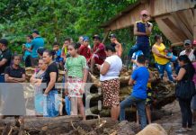 Intensas lluvias ocasionan destrucción de viviendas y 3 fallecidos en Jinotega Familias de Jinotega consternadas luego de que fuertes lluvias saldaran perdidas materiales y humanas