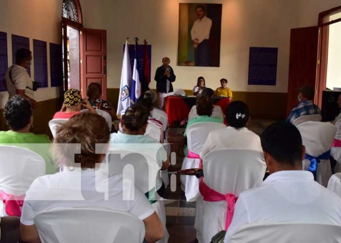 Reconocimiento a personalidades de León