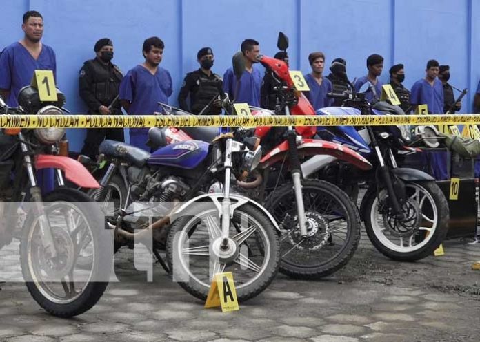 Supuestos delincuentes presos en León